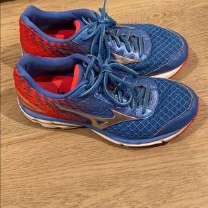 Mizuno Wave Rider 19